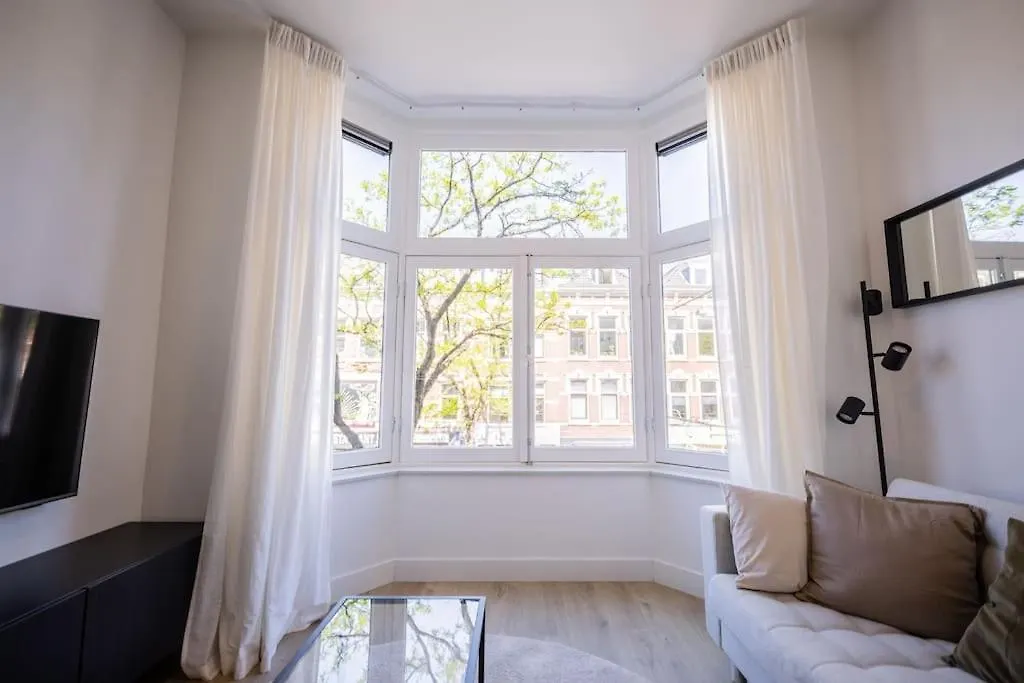 펜션 Amazing 1 Bedroom Serviced Apartment 53M2 -Nb304A- 로테르담 네덜란드