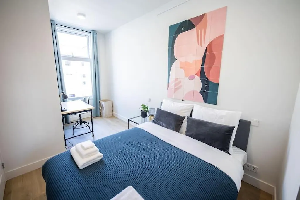 Amazing 1 Bedroom Serviced Apartment 53M2 -Nb304A- 로테르담
