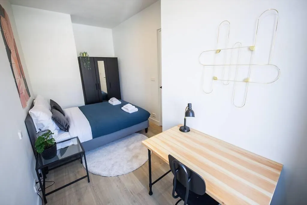 Amazing 1 Bedroom Serviced Apartment 53M2 -Nb304A- 로테르담